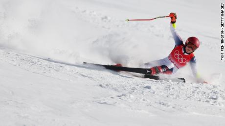 Shiffrin rozbił się podczas slalomu giganta 7 lutego.