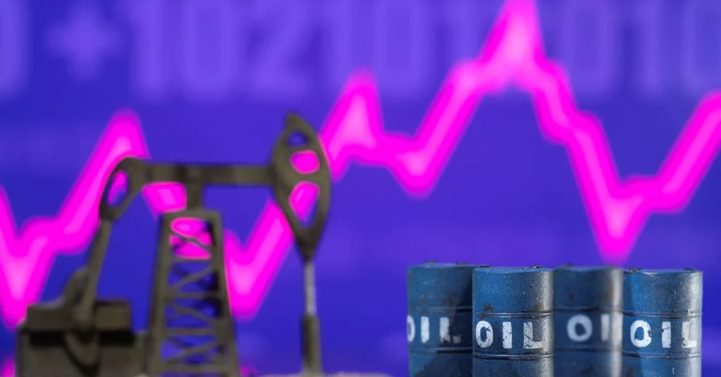 Ceny ropy rosną, ponieważ konflikt na Ukrainie budzi obawy o dostawy