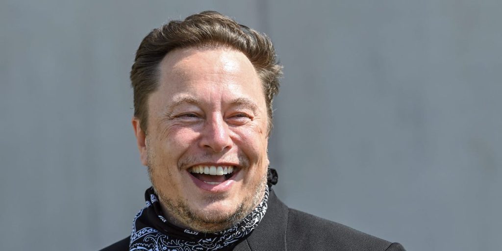 Elon Musk mówi, że pójdzie do obszaru o wysokim napromieniowaniu i będzie jadł „lokalnie uprawianą żywność w telewizji”