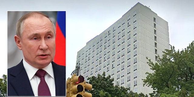 Widok na rosyjski kompleks dyplomatyczny przy 355 West 255th Street;  Początek: prezydent Rosji Władimir Putin (Getty Images) 