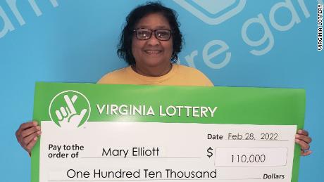 Kobieta z Wirginii zdaje sobie sprawę, że wygrała na loterii po tym, jak faktycznie zniszczyła swój bilet