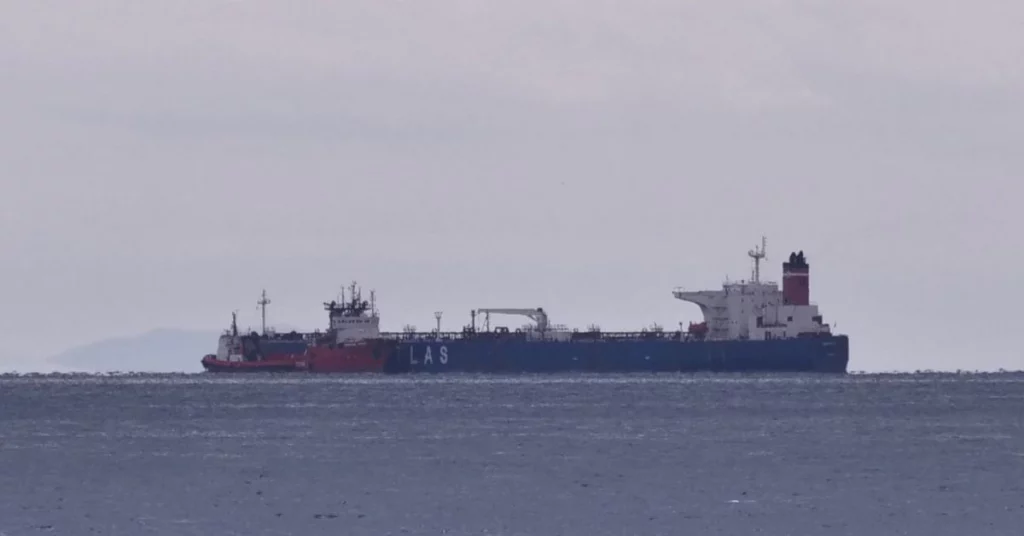 Grecja przejmuje rosyjski tankowiec w ramach unijnych sankcji przeciwko Moskwie