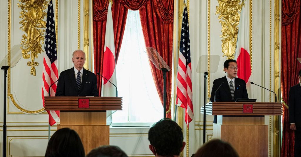 Podczas podróży do Azji Biden powiedział, że byłby gotów użyć siły w obronie Tajwanu