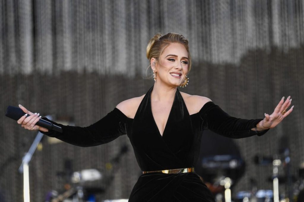 Adele zatrzymała swój koncert w Londynie 4 razy, aby sprawdzić frekwencję