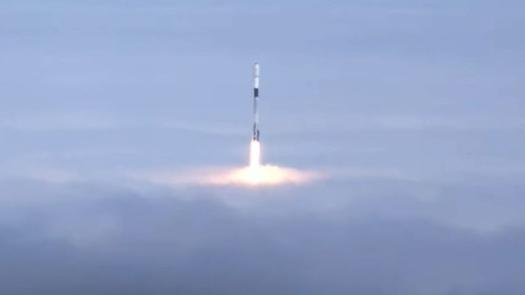 SpaceX bije rekord, wysyłając w piątek 46 Starlinków w kosmos