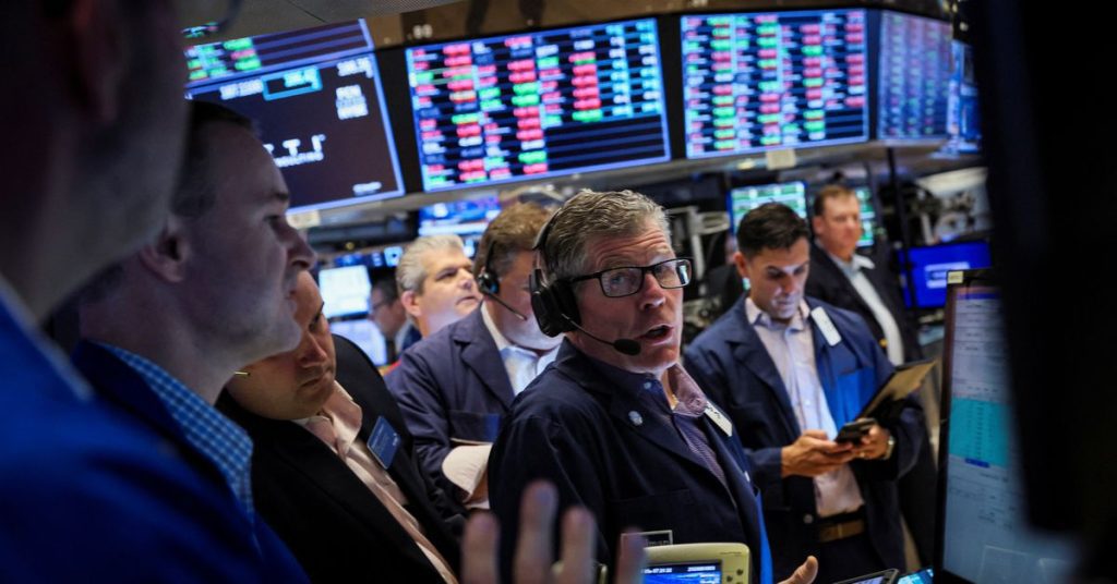 Wall Street zamknęła się niżej, ponieważ spadły akcje technologii reklamowych i mediów społecznościowych