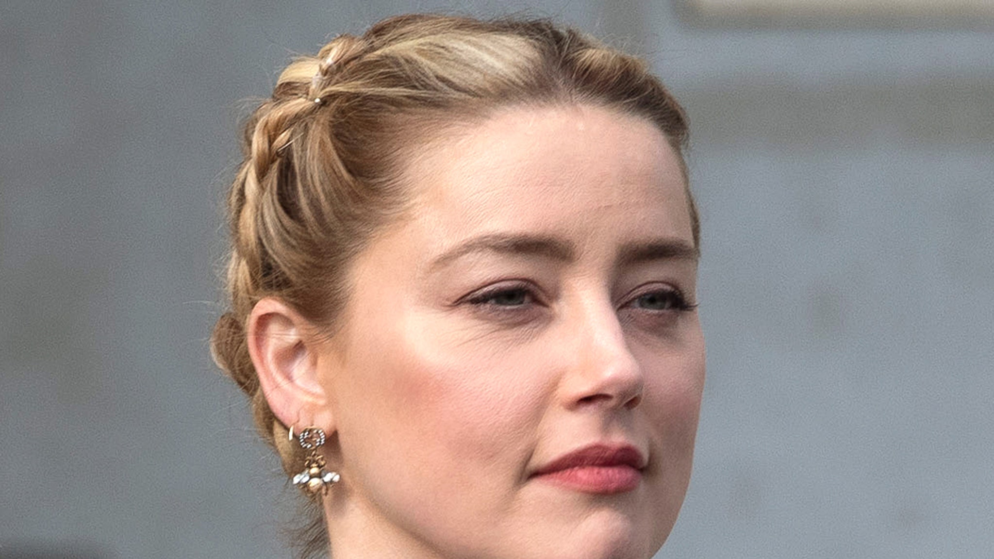 Amber Heard zatrudnia nowy zespół prawników do odwołania Deppa, Scraps Elaine Bredehoft
