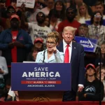 Głosowanie na Alasce sprawdza wpływ Trumpa, a Palin stara się o nowy system wyborczy