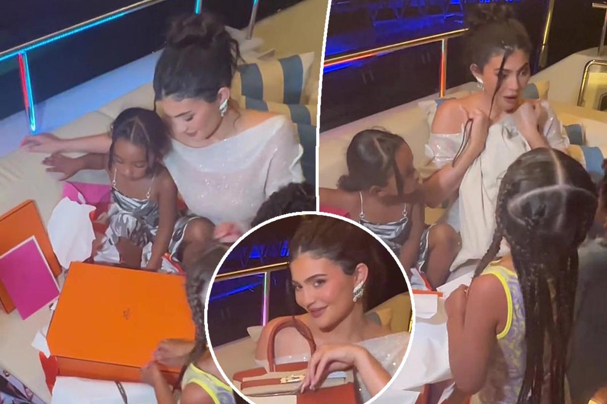 Kylie Jenner otrzymuje na urodziny rzadką torbę Hermès Birkin