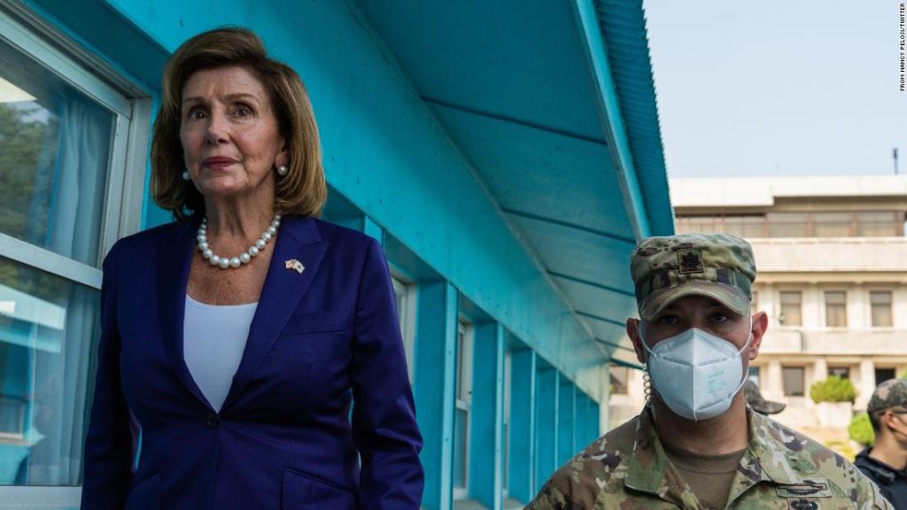 Nancy Pelosi odwiedziła Koreańską Strefę Zdemilitaryzowaną z delegacją kongresową