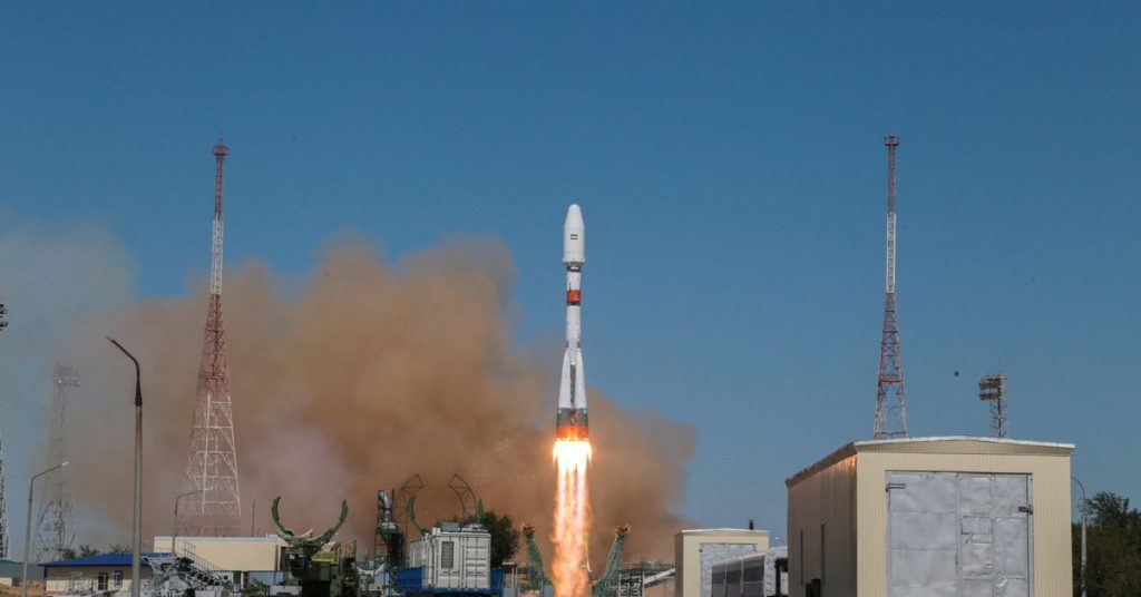 Rosja umieszcza irańskiego satelitę na orbicie