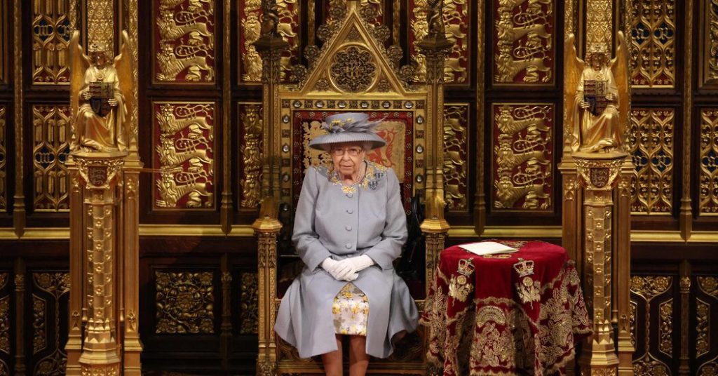 Wiadomości na żywo: królowa Elżbieta II pod opieką lekarską;  Spotkanie rodziny królewskiej