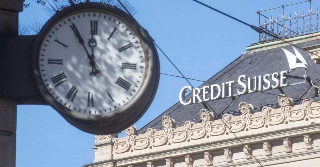 Credit Suisse spłaca dług, aby uspokoić obawy inwestorów