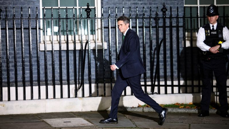Gavin Williamson, brytyjski minister, rezygnuje po zarzutach o zastraszanie